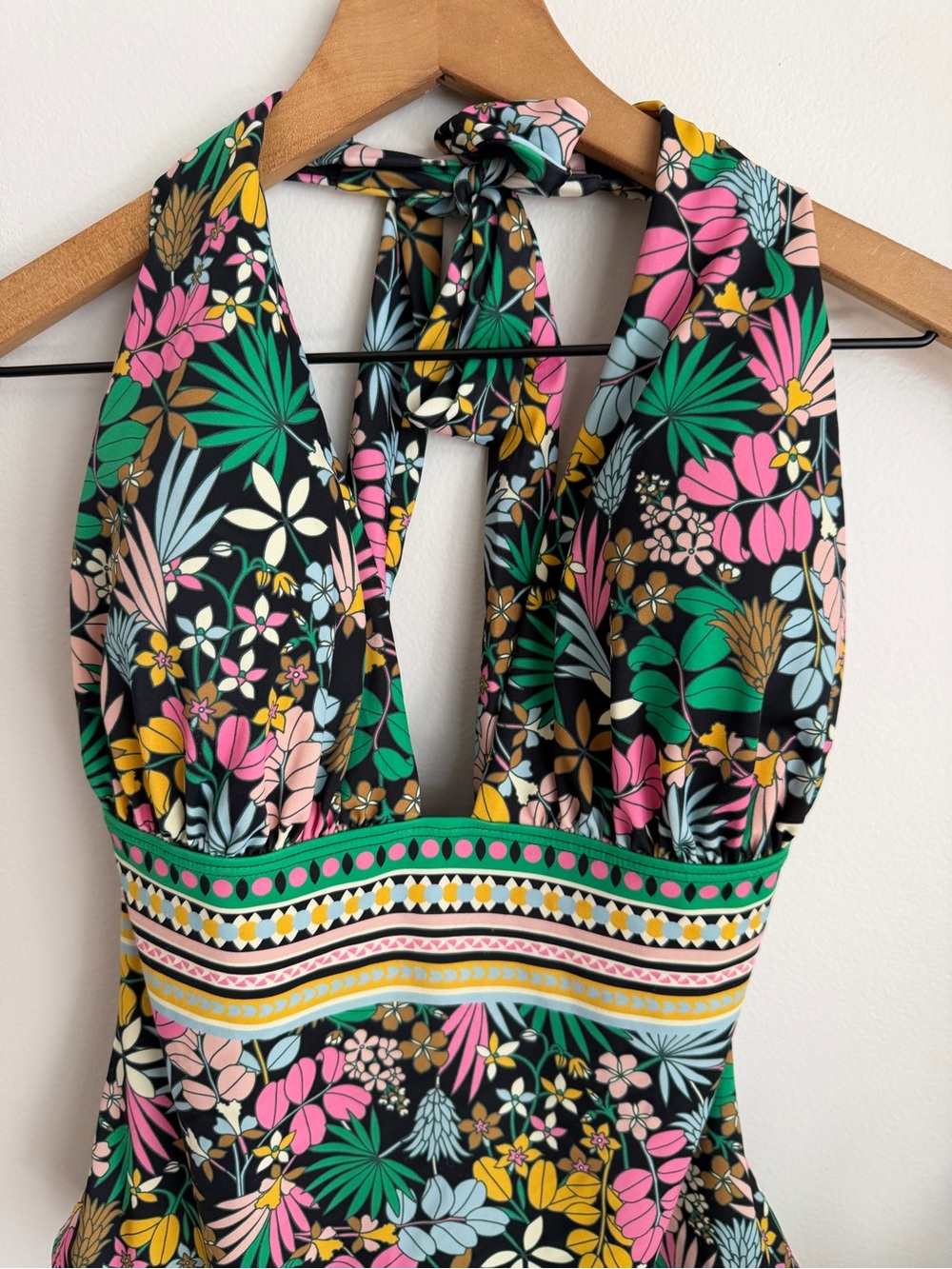 Boden Deep V-Neck One Piece Swim Suit Size 10 Floral Colorful Black Pink Green - Picture 4 of 8